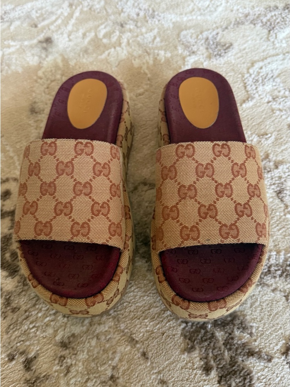 Gucci Beige Canvas Monogram Slide Sandals with Burgundy Footbed